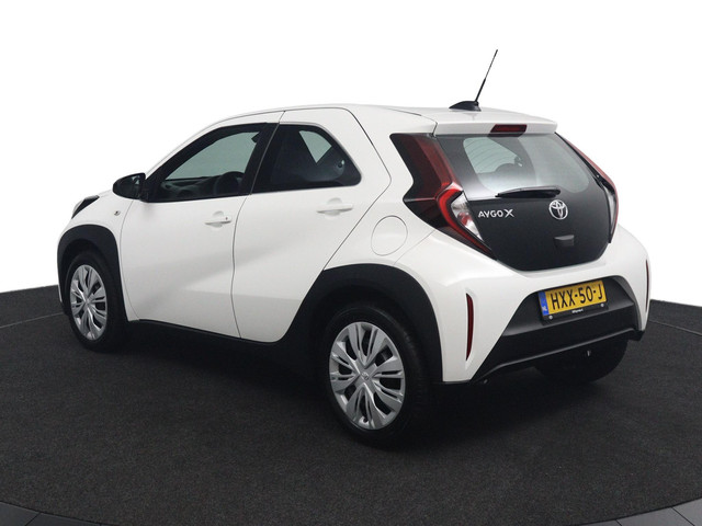 Foto 4 van Toyota Aygo X 1.0 VVT-i MT Play | Adaptieve Cruise Control | Achteruitrijcamera | Apple Carplay | An