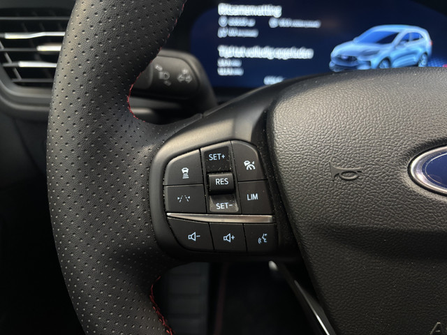 Foto 3 van Ford Kuga 2.5 PHEV 243 pk ST-Line X | Trekhaak | AGR stoelen | Adapt. Cruise | Winter Pack | B&O | 3