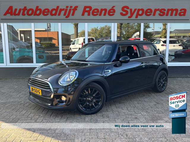 Foto 9 van MINI 3-deurs 1.5 Cooper Business | Bluetooth | Navi | Cruise | Airco
