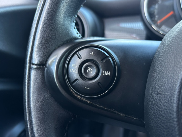 MINI 3-deurs 1.5 Cooper Business | Bluetooth | Navi | Cruise | Airco