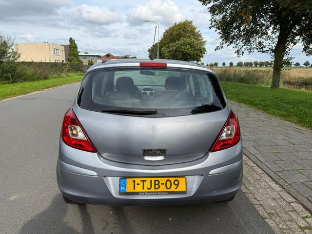 Foto 8 van Opel Corsa 1.2-16V '111' Edition AIRCO/CRUISE/APK 07-2027