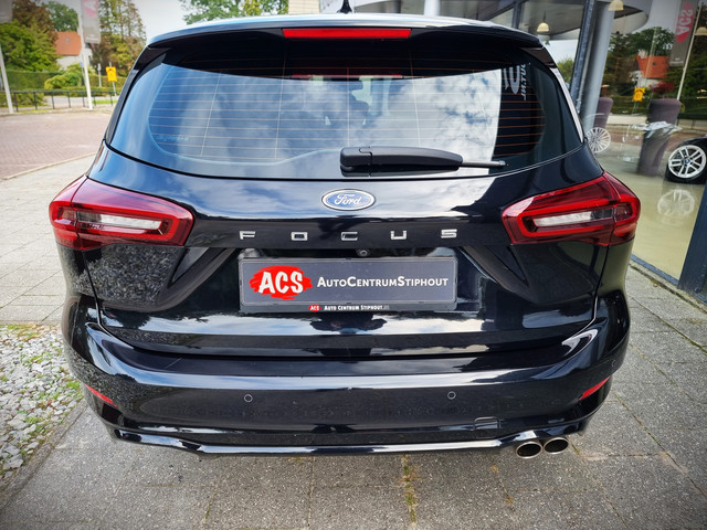 Foto 2 van Ford FOCUS Wagon 1.0 Hybrid ST Line X | Automaat | Leder | 2024 | Winterpack | Zeer nette staat!