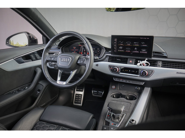 Foto 4 van Audi A4 Avant 2.9 TFSI RS 4 quattro BTW | KERAMISCH | MASSAGE | PANORAMADAK | ADAPTIVE | STOELVERWAR