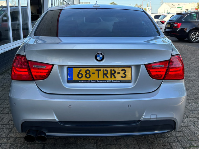 Foto 6 van BMW 3 Serie 318i Corporate Lease | M Pakket | Parkeersensoren | Bluetooth | Navi
