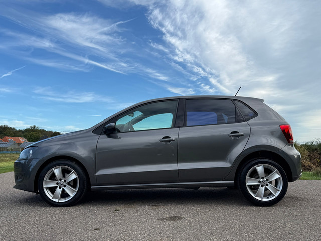 Foto 10 van Volkswagen Polo 1.2-12V | 2e Eigenaar | Airco | 16" Velgen | AUX | Elektrisch pakket | Dealer Onderh