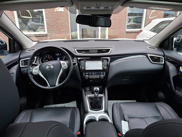 Foto 10 van Nissan Qashqai 1.2 Connect Edition. Leder, stoelverw, pano, 360 camera, cruise, navigatie, trekhaak,