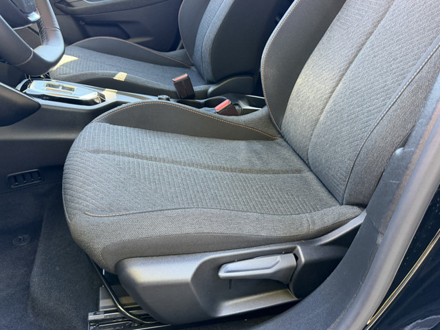 Foto 9 van Peugeot 2008 1.2 Hybrid 136 Style Hybride + Benzine * Climate & Cruise Control * Navigatie & Spotify