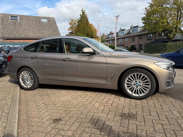 Foto 5 van BMW 3-serie Gran Turismo 320i xDrive High Executive