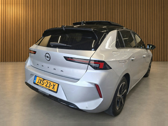 Foto 7 van Opel ASTRA 1.2 Turbo GS - navigatie / camera / carplay / verwarming / HUD / panoramadak