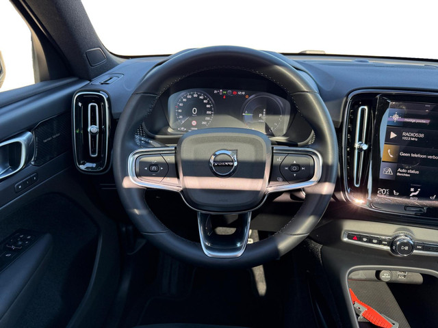 Foto 5 van Volvo XC40 T5 Recharge R-Design | Luxury Line | Dealer onderhouden