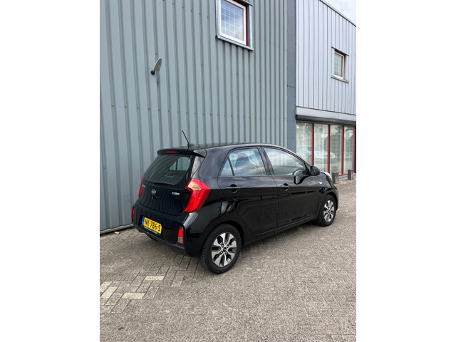 Foto 7 van Kia Picanto 1.0 CVVT EconomyPlusLine