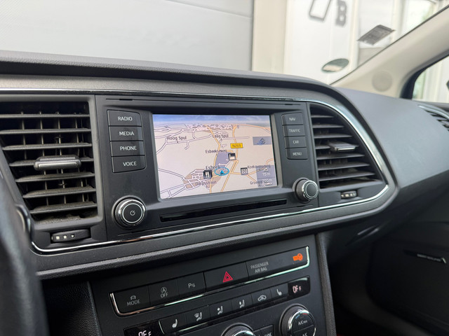 Foto 2 van Seat LEON 1.4 TSI FR LED | PDC | CRUISE | AIRCO | DRIVE SELECT |