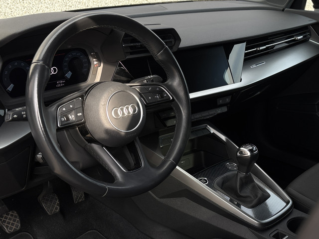 Foto 2 van Audi A3 Sportback 35 TFSI Pro Line - Apple Carplay - Cruise Control -