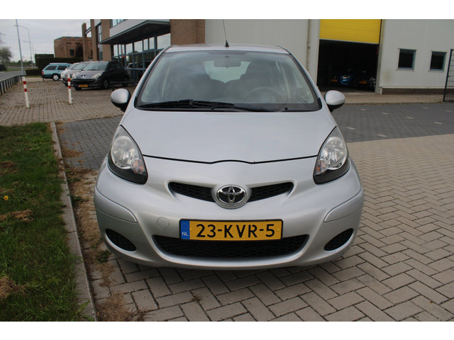Foto 7 van Toyota Aygo 1.0-12V Comfort Airco