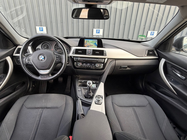 Foto 9 van BMW 3-serie 318i Centennial High Executive|Trekhaak|Cam|Navi|Mega Goed Onderhouden