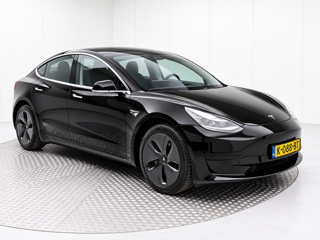 Foto 8 van Tesla Model 3 Standard RWD Plus 60 kWh | Autopilot | Adapt. Cruise | Panoramadak | Navigatie Fullmap