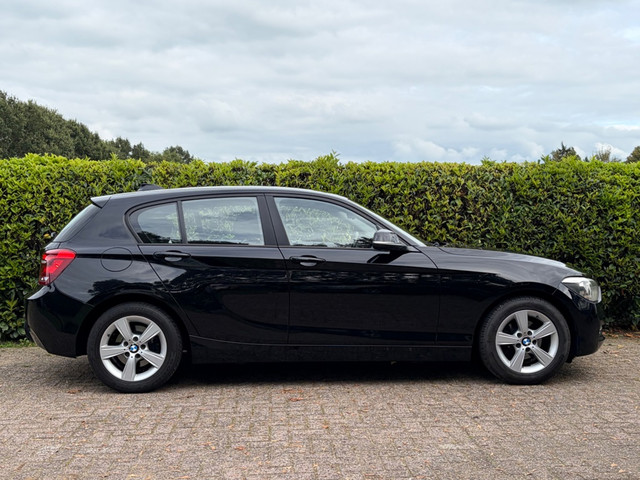 Foto 4 van BMW 1-serie 116i Sport/Navi/Trekhaak/NAP