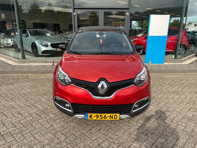 Foto 4 van Renault Captur 1.2 TCe Helly Hansen