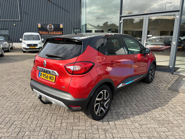 Foto 9 van Renault Captur 1.2 TCe Helly Hansen