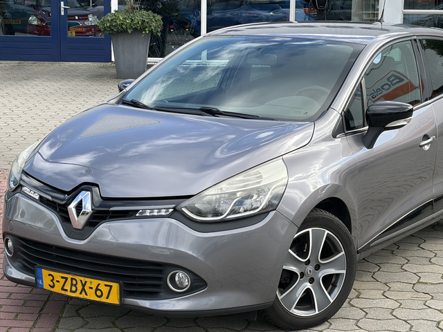 Foto 3 van Renault Clio 0.9 TCe ECO Night&Day | PDC | Cruise | Rijklaar met beurt & garantie!