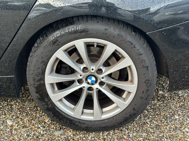 Foto 4 van BMW 3-serie Gran Turismo 330i Centennial High Executive Adaptief Cruise Lane Assist Nieuwe Banden Ze