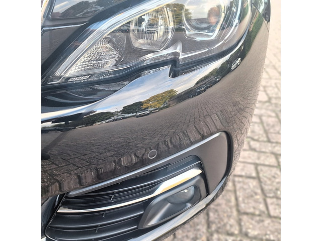 Foto 8 van Peugeot 308 SW 1.2 PureTech Blue Lease Executive