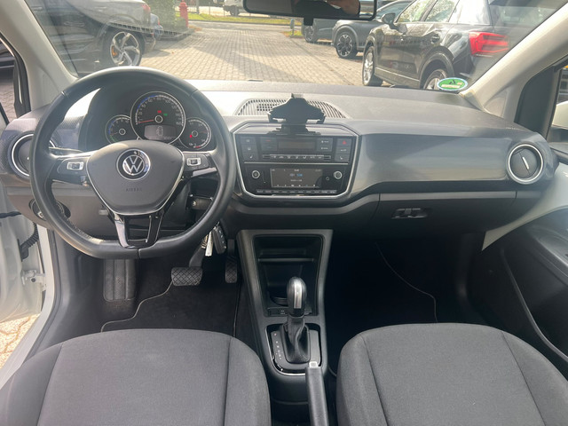 Foto 5 van Volkswagen e-Up! e-up! SOH 91% camera, cruise, airco, lmv