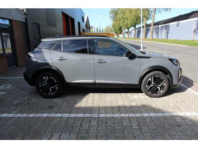 Foto 6 van Peugeot 2008 1.2 PureTech 130 Allure Camera | Stoelverw. | Carplay/andriod