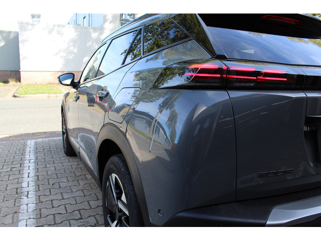 Foto 2 van Peugeot 2008 1.2 PureTech 130 Allure Camera | Stoelverw. | Carplay/andriod