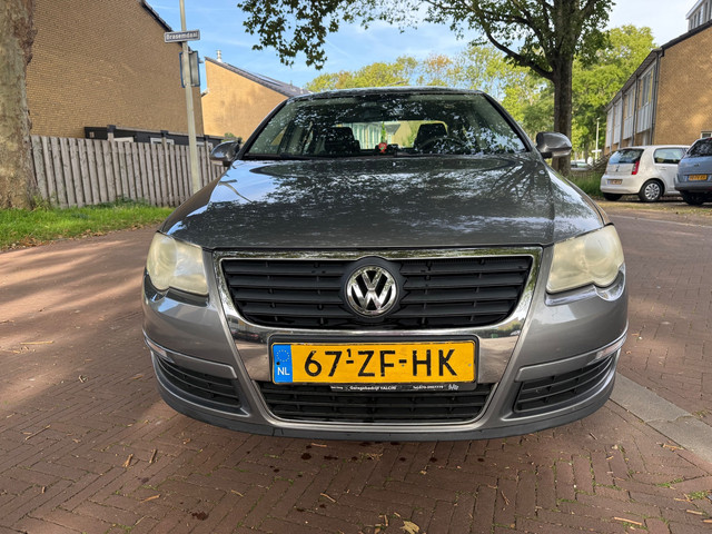 Foto 9 van Volkswagen Passat Airco / 192.000 nap / koopje