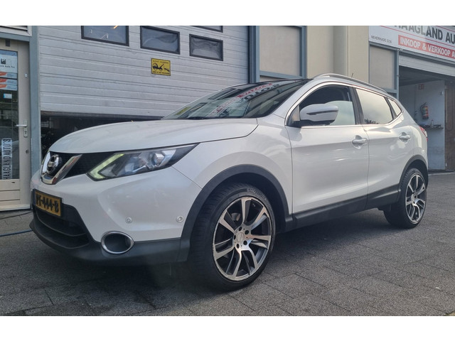 Foto 2 van Nissan Qashqai 1.2 Tekna 360camera Vol Opties