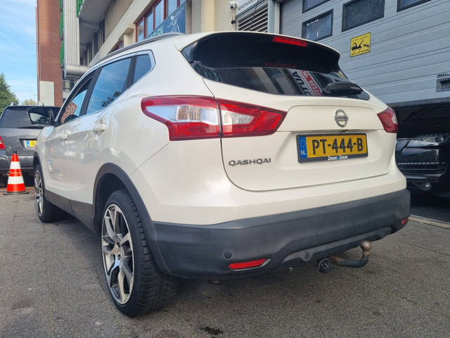 Foto 4 van Nissan Qashqai 1.2 Tekna 360camera Vol Opties