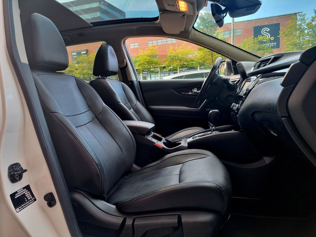 Foto 7 van Nissan Qashqai 1.2 Tekna 360camera Vol Opties