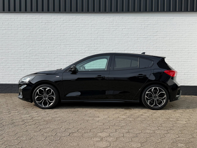 Foto 3 van Ford Focus 1.0 EcoBoost ST Line 125pk l CRUISE l CAMERA!