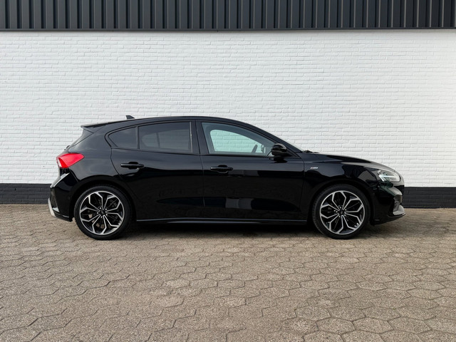 Foto 8 van Ford Focus 1.0 EcoBoost ST Line 125pk l CRUISE l CAMERA!