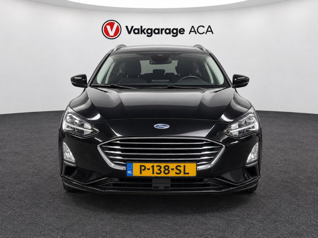 Foto 3 van Ford Focus Wagon 1.0 EcoBoost Titanium Business // NAVI // CAMERA&PDC // CLIMA // STUUR&STOELVERWARM