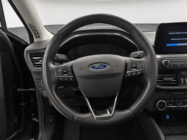 Foto 9 van Ford Focus Wagon 1.0 EcoBoost Titanium Business // NAVI // CAMERA&PDC // CLIMA // STUUR&STOELVERWARM