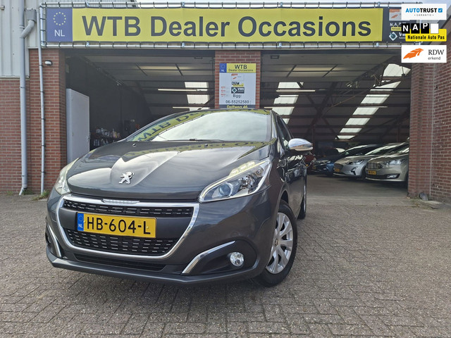 Foto 2 van Peugeot 208 1.2 PureTech Urban Soul, Dealer oh. Airco, Navi