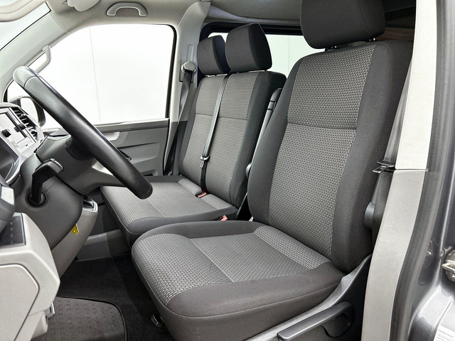 Volkswagen Transporter 2.0 TDI L2H1 Automaat Dubbele Cabine Airco Cruise Control Navigatie Parkeerse