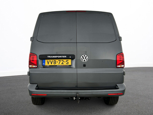 Foto 7 van Volkswagen Transporter 2.0 TDI L2H1 Automaat Dubbele Cabine Airco Cruise Control Navigatie Parkeerse