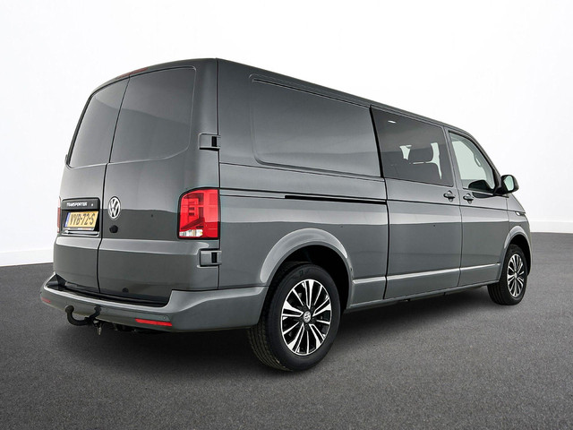 Foto 5 van Volkswagen Transporter 2.0 TDI L2H1 Automaat Dubbele Cabine Airco Cruise Control Navigatie Parkeerse