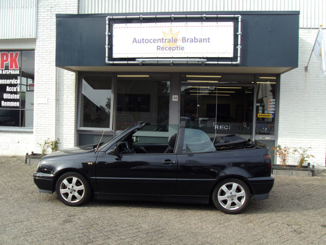 Foto 9 van Volkswagen Golf Cabriolet 1.8