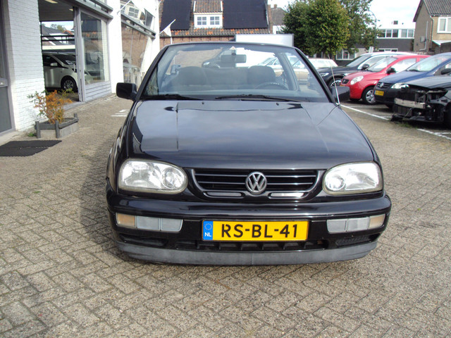 Foto 7 van Volkswagen Golf Cabriolet 1.8