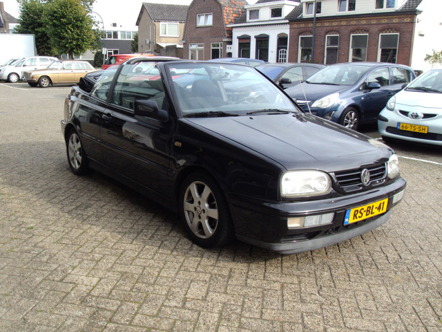 Foto 6 van Volkswagen Golf Cabriolet 1.8