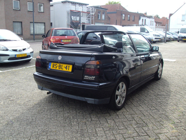 Foto 5 van Volkswagen Golf Cabriolet 1.8