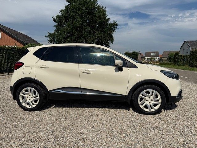 Foto 6 van Renault Captur 1.2 TCe Dynamique Automaat | Camera | Navi | Trekhaak