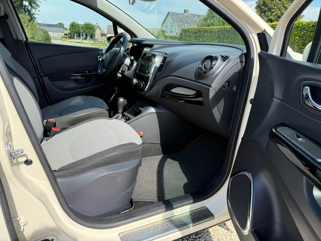Foto 9 van Renault Captur 1.2 TCe Dynamique Automaat | Camera | Navi | Trekhaak