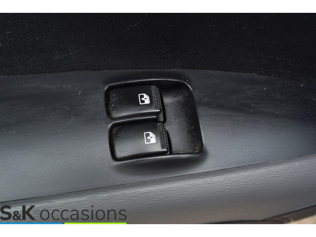 Foto 5 van Hyundai i10 1.0 Pro AIRCO