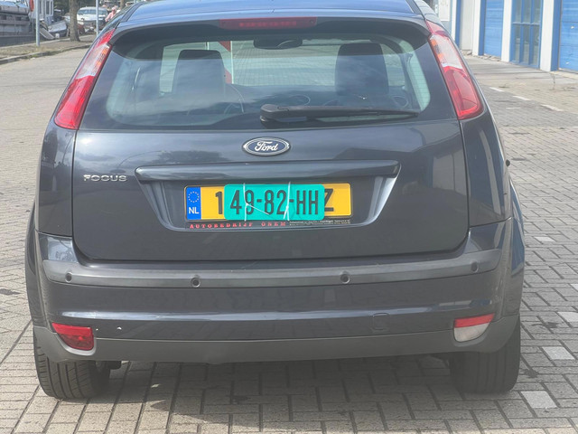 Foto 4 van Ford Focus 1.6-16V Titanium
