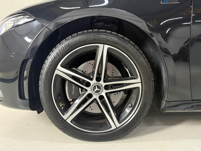 Foto 7 van Mercedes-Benz A-klasse 250 e Premium Plus AMG-Line*BOMVOL*